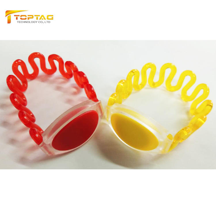 Plastic custom colorful wristband printing promotional fashion sauna lock bracelet smart wristband