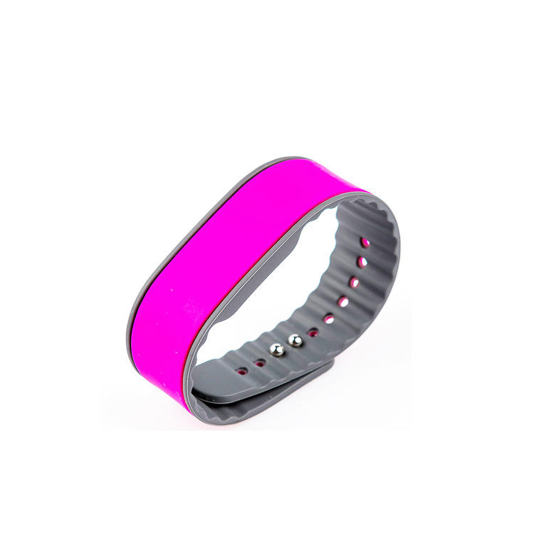 Toptag passive custom debossed embossed logo silicone wristband for identify