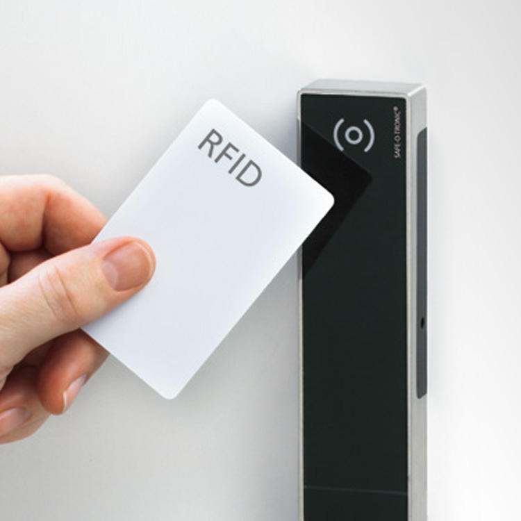 125KHz RFID Card/Blank PVC ID Card for access control programmable rfid card